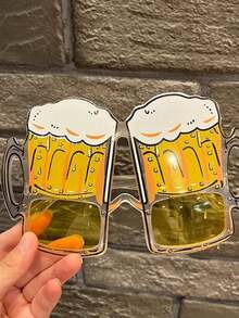 1pc Funny Beer Glasses - Transparent Plastic Party Glasses With Realistic Beer Foam Design, Lightweight And Durable, Suitable For Bartenders, Birthday Parties, Beer Festivals, Photo Booth Props - Adult Novelty Drinking Glasses, Beer Themed Accessories, Christmas, New Year, Valentine's Day, Party Activities, Fun Design - Yellow - View 4