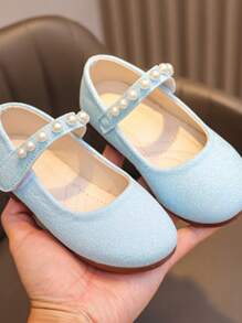 1 par de Sapatilhas macias de Verão para Meninas, 1 par de Sapatos Tipo Slip-On Fashionáveis com Pérolas, 1 par de Scarpins Formais Tipo Mary Jane