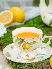 Set de cești și farfurioare vintage la modă, decorate cu pădure și lămâie, pictate manual cu ornamente aurii pe marginea ceștii, mâner și marginea farfurioarei; ceainic ceramic retro de înaltă calitate; disponibil în modele de lămâie, fluturi și insecte multicolore și florale, emanând o atmosferă sofisticată și elegantă.