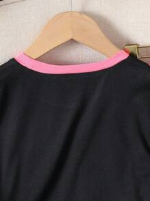 Set de 2 piezas de ropa casual de verano para niñas - Camiseta de manga corta con estampado de dígitos y pantalones de estar por casa de color contrastante