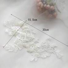 1 Pair Delicate White Embroidered Pearl Flower Cloth Patch, 15.5 * 30 Cm, Decoration For Wedding Dress And Evening Gown