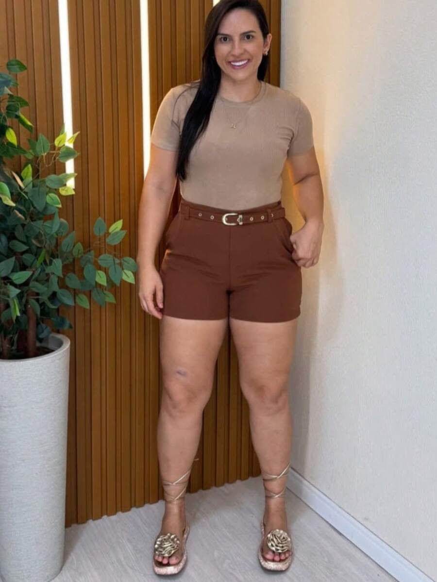 Women's Tailored Shorts With Belt And Pocket - Coffee Brown - View 1