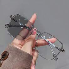 1 款新款方形时尚眼镜，经典现代简约风格时尚眼镜，不变色眼镜，适合夏季海滩度假、户外、旅行 - 黑色 - 查看 10