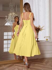 Robe longue femme à bretelles fines de couleur unie, design avec fente haute, dos ajustable avec lien. Parfaite pour les vacances d'été, la plage, les cocktails, les loisirs de jardin et les voyages élégants - Jaune citron - Voir 5