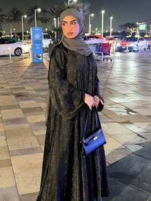 1pc Plain Chiffon Soft Headscarf For Women, Modest Solid Color Arabian Casual Long Scarf, Suitable For Daily Use For Dress - Dark Grey - View 3