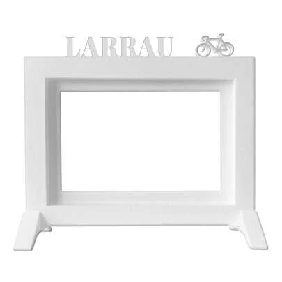  Well Home - Porta-retratos de mesa ou parede / Modelo ''LARRAU'' / Tamanho da moldura 20,5x13,5x1,5 para fotos 10x15 / Cor Branco