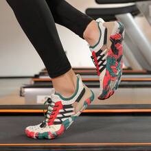 1 双男女款户外运动沙滩涉水鞋，适合水上运动、休闲健身瑜伽、彩色拼接低帮系带透气五指鞋，运动训练风格，适合健身瑜伽户外活动，网眼休闲训练鞋