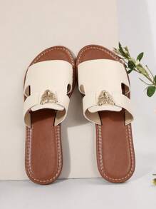 صندل فلات مزين بزخارف حيوانية، رياضي خفيف الوزن للانزلاق للاستخدام اليومي والشاطئ والخارج، مناسب للفتيات المراهقات