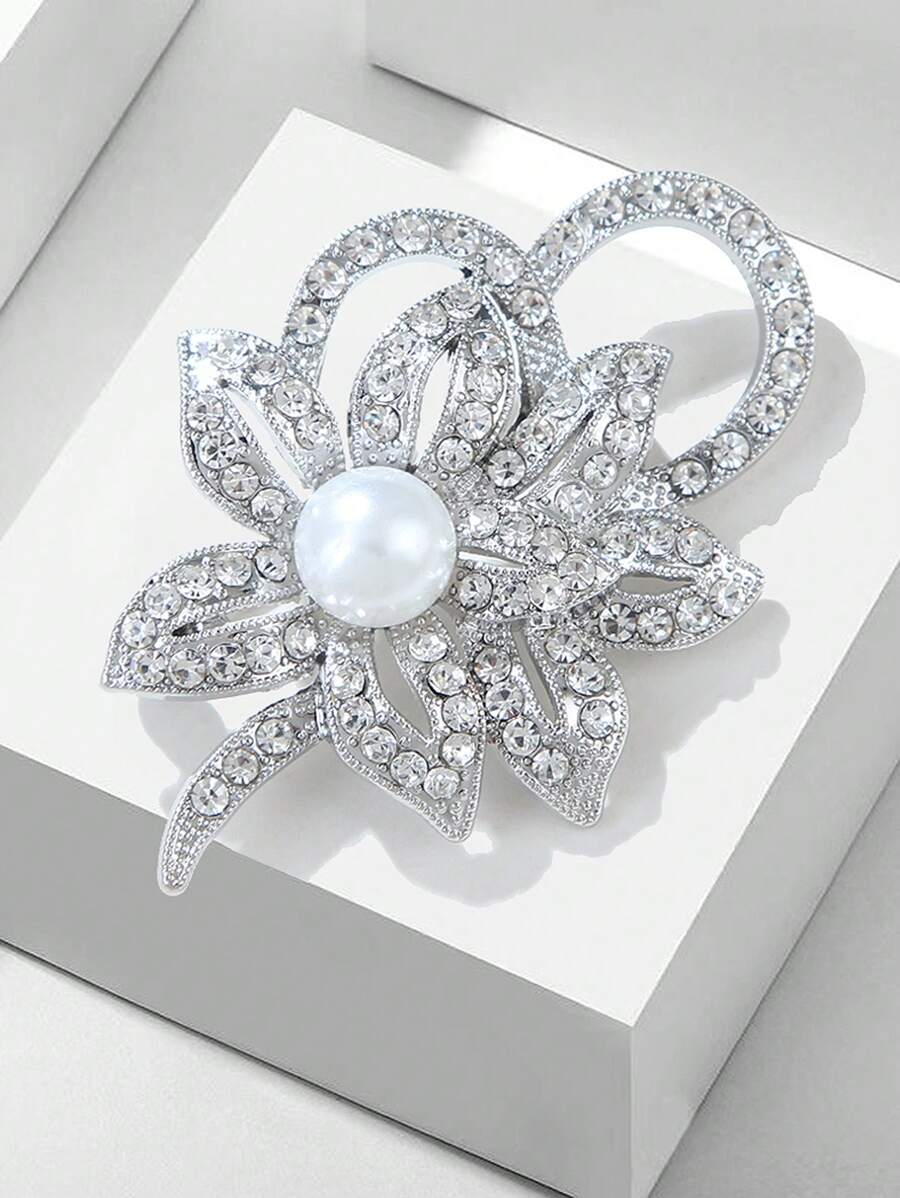 1 Stück Damen Strass Blumen Brosche, geeignet für Kleider
