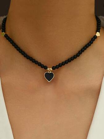 1pc Handmade Beaded Heart Pendant Necklace, Elegant Minimalist Pink Beaded Heart Bohemian Adjustable Choker Necklace, Women Daily Wear