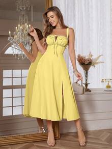Robe longue femme à bretelles fines de couleur unie, design avec fente haute, dos ajustable avec lien. Parfaite pour les vacances d'été, la plage, les cocktails, les loisirs de jardin et les voyages élégants - Jaune citron - Voir 2