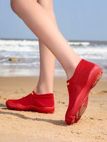 TOLLN 1 par de zapatos de senderismo rápido para mujer, zapatos de natación antideslizantes, zapatos acuáticos resistentes al agua para la playa - Rojo - Ver 3