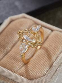 1 PC Gorgeous Elegant Exquisite Cubic Zirconia Gold Color Ring For Women Wedding Party Minimalist Finger Jewelry Anniversary Gift