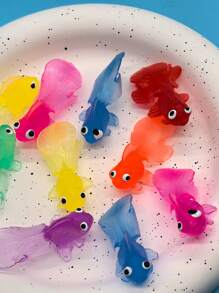 Jouet flottant en silicone de 4,5 cm, en forme de poisson rouge à longue queue, jouet de natation d'été