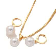 New Style Pearl Earrings And Necklace For Women