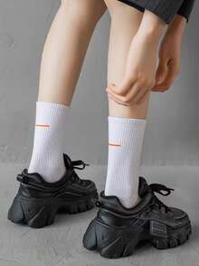 1/5 Pairs Random Black & White Breathable Comfortable Street Style Women Crew Socks - Black and White - View 5