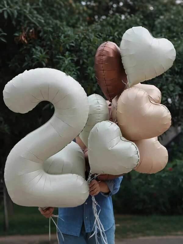 7pcs Cream-Colored Number Balloon Set, 40-Inch Cream Numeric & Heart Foil Balloons For Birthday Party, Wedding, Anniversary Decorations, Photo Props, 1-10 Years Old