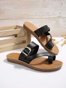 1 双纯色优雅波西米亚 PU 皮革搭扣平底凉鞋，舒适柔软露趾一脚蹬，适合海滩、婚礼、派对、居家、办公室、所有季节