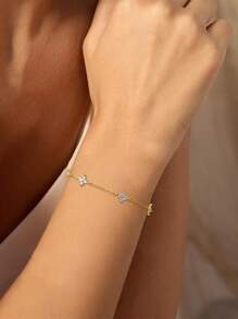 1 Stück modischer und eleganter Armband mit kubischem Zirkonia für Frauen, Mini-Blumen-Armband, Stationsarmband, Geschenk für sie zu Valentinstag, Muttertag, Thanksgiving, Weihnachten, geeignet für Alltag, Partys, Urlaub, Hochzeit, Schmuckzubehör, zarter Hochzeitsarmband