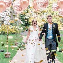 30pcs/Set Shiny Rose Gold Metallic Sequin Or Pearlescent Rose Gold Latex Balloons Pack, Suitable For Bachelorette Party, Birthday, Wedding, Proposal, Mother's Day, Graduation, Halloween, Christmas And Other Indoor/Outdoor Decorations