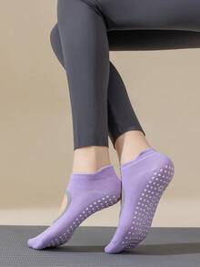 1/3/5/9 Pairs/Pack Spring And Summer Women's Thin Random Sports Socks Hollow Yoga Pilates Silicone Non-Slip Suitable For Indoor Fitness Aerobics Running Stretching Exercise With Grip Floor Socks - Multicolor - View 4