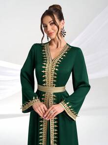 YISIKADO Women's Banquet Evening Dress, Arabic Style Metallic Embroidered Print V-Neck Long Sleeve Belted Dress, Modest - Dark Green - View 7