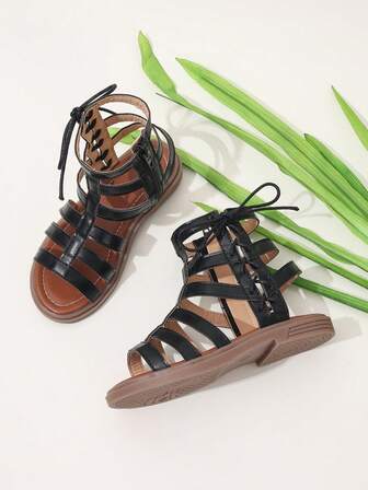 Novas sandálias romanas de verão de luxo para meninas, sapatos de cano médio com zíper lateral vazado para crianças grandes, sandálias de sola macia da moda para meninas pequenas