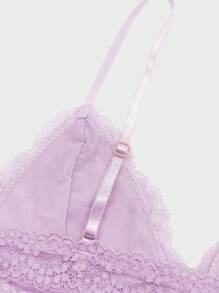 Ropa interior femenina lencería nupcial ultradelgada para la temporada navideña, sujetador floral para pechos pequeños con encaje, bralette, sujetador superior suave y sin costuras, lencería sexy color violeta