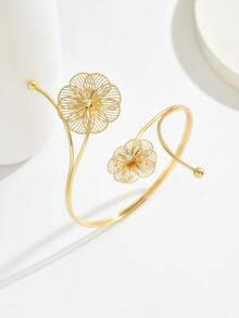 1pc Vintage Fashionable Elegant Luxury 3D Hollow Flower Adjustable Bangle Bracelet, Simple And Sophisticated Design With White Rhinestones, Suitable For Women's Daily, Party, Holiday Wear - Gold - View 3