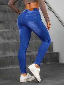 Mujer skinny jeans azules con desgastes en los tobillos - Azul lavado oscuro - Ver 4