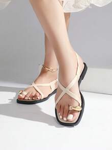 2 pares de sandalias planas con tira de tobillo y bloques de color para mujer, zapatos planos de moda casual para primavera, verano, playa, Día de la Madre, nuevo diseño con hebilla de metal