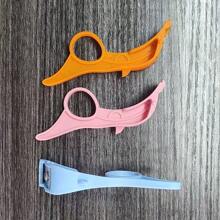 2pcs Assorted Color Fruit & Vegetable Peeler, Multi-Functional Peeler, Potato Peeler, Orange Peeler, Apple Peeler, Melon Peeler, Reusable Pear Peeler, Carrot Peeler, Kitchen Tools