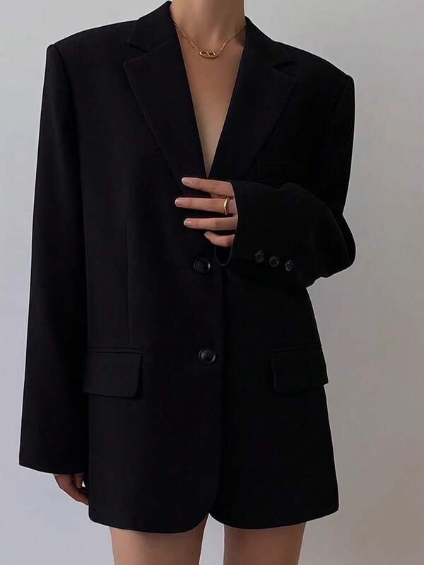 Nueva ropa de mujer para otoño e invierno. Un blazer de estilo clásico y corte holgado adecuado para las cuatro estaciones. Este blazer de mujer presenta una solapa entallada y hombreras, lo que lo convierte en una opción versátil que combina informalidad y elegancia. Como una elegante blusa blazer, es perfecta para ocasiones como trabajo de oficina, viajes, bodas, citas, banquetes, fiestas y actuaciones. También se puede usar como ropa de festival para mujeres.