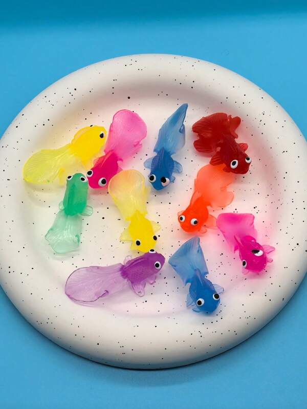 Jouet flottant en silicone de 4,5 cm, en forme de poisson rouge à longue queue, jouet de natation d'été