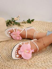 优雅法式 3D 花朵装饰凉鞋 - 休闲、可爱、田园风格、涤纶花卉贴花、平底、适合夏季海滩、婚礼、派对、办公室、家居和户外穿着