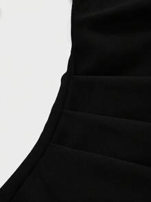 Áo croptop cổ lệch độc đáo, thanh lịch, giản dị, quyến rũ dành cho nữ, áo ngắn ôm sát eo, gợi cảm, tối giản, màu đen ngọt ngào, quyến rũ cho mùa hè - màu đen - Xem 9