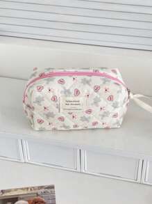 1buc/set Geantă de machiaj cu imprimeu drăguț Bunny&Bow Geantă cosmetică Geantă pentru machiaj Geantă pentru machiaj Organizator cosmetică Husă pentru machiaj Geantă pentru machiaj Geantă pentru îngrijirea pielii Fermoar Geantă de depozitare multifuncțională pentru îngrijirea pielii, cosmetice, perie, cremă de mâini, ruj, ulei de buze, monedă, articole mobile de machiaj, set de bijuterii, set de bijuterii Essentials Cruise Essentials Dorm Essentials Cadouri pentru prieteni Cadouri pentru profesori Cadouri pentru ziua de nastere Cadouri pentru domnisoara de onoare Cadouri pentru mama