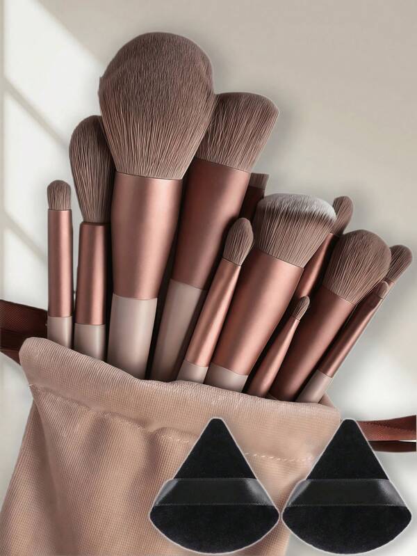 15 Pezzi Set Pennelli Trucco, Inclusi 2 Pezzi Set Cuscinetti Triangolari Neri per Cipria Libera, Morbidi e Adesivi, con 13 Pezzi Set Pennelli Trucco, Fard, Rossetto Liquido, Ombretto, Balsamo Labbra, Correttore, Matita, Tappetino Trucco, Fondotinta, Primer, Marca Trucco, Cipria, Illuminante, Contouring, Eyeliner, Ombretto, Blush, Trucco Coreano, Regali per Ragazze, Regali per Donne, Distribuzione di Regali