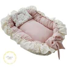 Crib Reducer Nest For Baby With Bow And Pillow/Girls/Boys/Various Colors And Themes - diva/hoa hồng - Xem 2