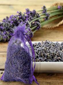 3/10/20/30/50/80/100 Sachets parfumés à la lavande, avec des sacs en polyester violet - Convient pour les tiroirs, les placards et les armoires, les baignoires, à côté du lit, les armoires à chaussures, les valises, les voitures, les cuisines et les bureaux. Ils sont parfaits pour Noël, Halloween, Thanksgiving, la Saint-Valentin, les mariages, les anniversaires et d'autres festivals et fêtes, en en faire des cadeaux idéaux.
