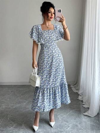 女士短袖方领优雅长裙，适合正式活动和日常穿着，夏季