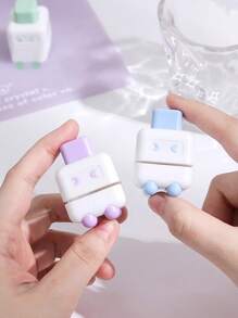 Cute Compact Single Hole Puncher, Fresh Round Loose-Leaf Notebook Hole Punching Tool, Single/Random Sent,Back To School,School Supplies