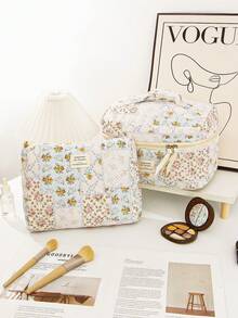 绗缝旅行化妆包，大容量蓬松化妆包女士洗漱用品收纳袋可水洗美观花卉小袋便携式女士大容量手提袋钱包洗漱包女士女孩旅行可爱卡哇伊旅行化妆包，适合旅行、婚礼礼物、情人节礼物、伴娘礼物、星期一和我， - 粉色 - 查看 16