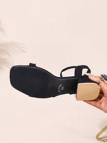 女士方头粗跟优雅派对扣带凉鞋，时尚简约粗跟中跟修身鞋 - 黑色 - 查看 9