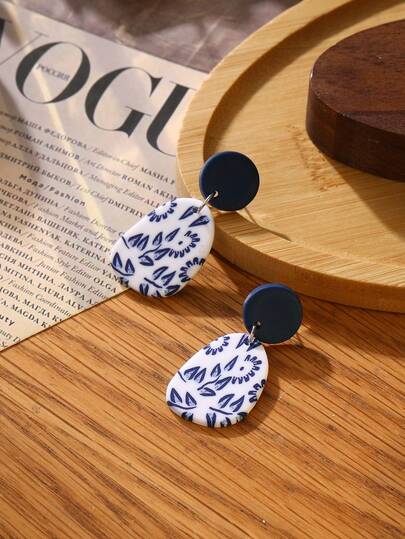 1 Pair Handmade Blue China Porcelain Pattern Geometric Design Polymer Clay Earrings, Fashionable & Unique For Parties, Outings And Daily Wear