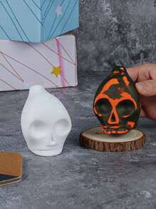 Todesflöte - Realistischer 125+DB erschreckender Schrei, realistisches Schädeldesign mit tragbarer Box, Halloween & Tag der Toten Geschenk (Orange/Grün/Blau), hochwertiges keramisches Kulturgut, Gruselschrei-Flöte mit erschreckendem Klang, Outdoor-Todesflöte kann dämonische Geräusche aus Filmen aussenden, spukhafte Flöte, Streich-Spielzeug zum Erschrecken von Freunden in der Nacht, Stresslinderungsspielzeug, aus Steinzeug gefertigt, kann gelocht und aufgehängt werden