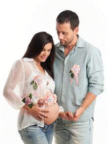 3件套 - 婴儿派对孕妇托腹带 - 粉色花朵托腹带，准妈妈和准爸爸胸花别针，性别揭晓派对，迎婴派对，孕妇花朵托腹带，孕妇胸花别针装饰 - 粉色 - 查看 5