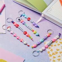 286 Pieces DIY Keychain Making Craft Set, Adjustable Alphabet Heart Clear Beads Keychain Supplies, Birthday Holiday Party Favors