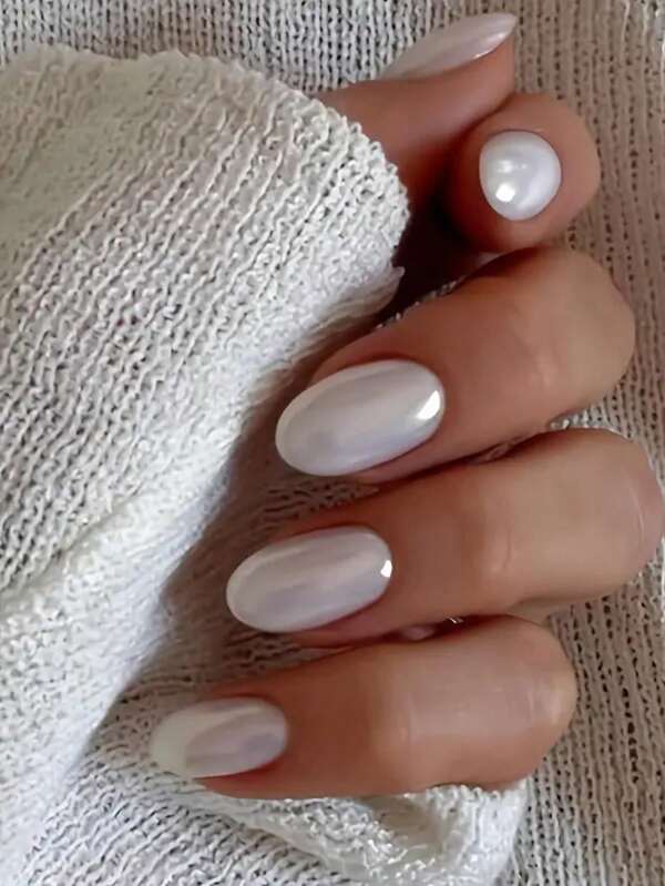 White Press On Nails Almond-Shaped False Nails, Electroplated White, Full Coverage Nail Sticks, Glitter Design, Medium Gloss False Nails, Suitable For Ladies And Girls Nail Supplies Nails