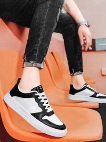 Verano de los hombres de color blanco y negro de colisión ligero transpirable zapatillas de tenis casuales, zapatos de tenis de los hombres, el diseño irregular pequeños zapatos blancos, versión coreana de los hombres de la  de los cien a juego de fondo grueso deportes y ocio zapatos de tabla - Negro - Ver 5